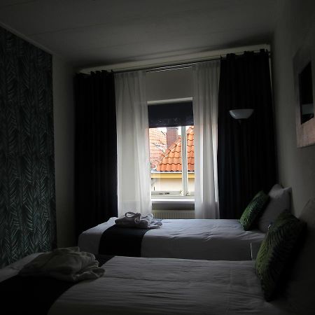 Bed & Breakfast Onder De Dekens Bed & Breakfast Хардевайк Екстериор снимка