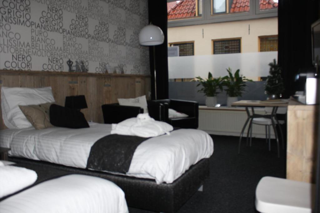 Bed & Breakfast Onder De Dekens Bed & Breakfast Хардевайк Стая снимка