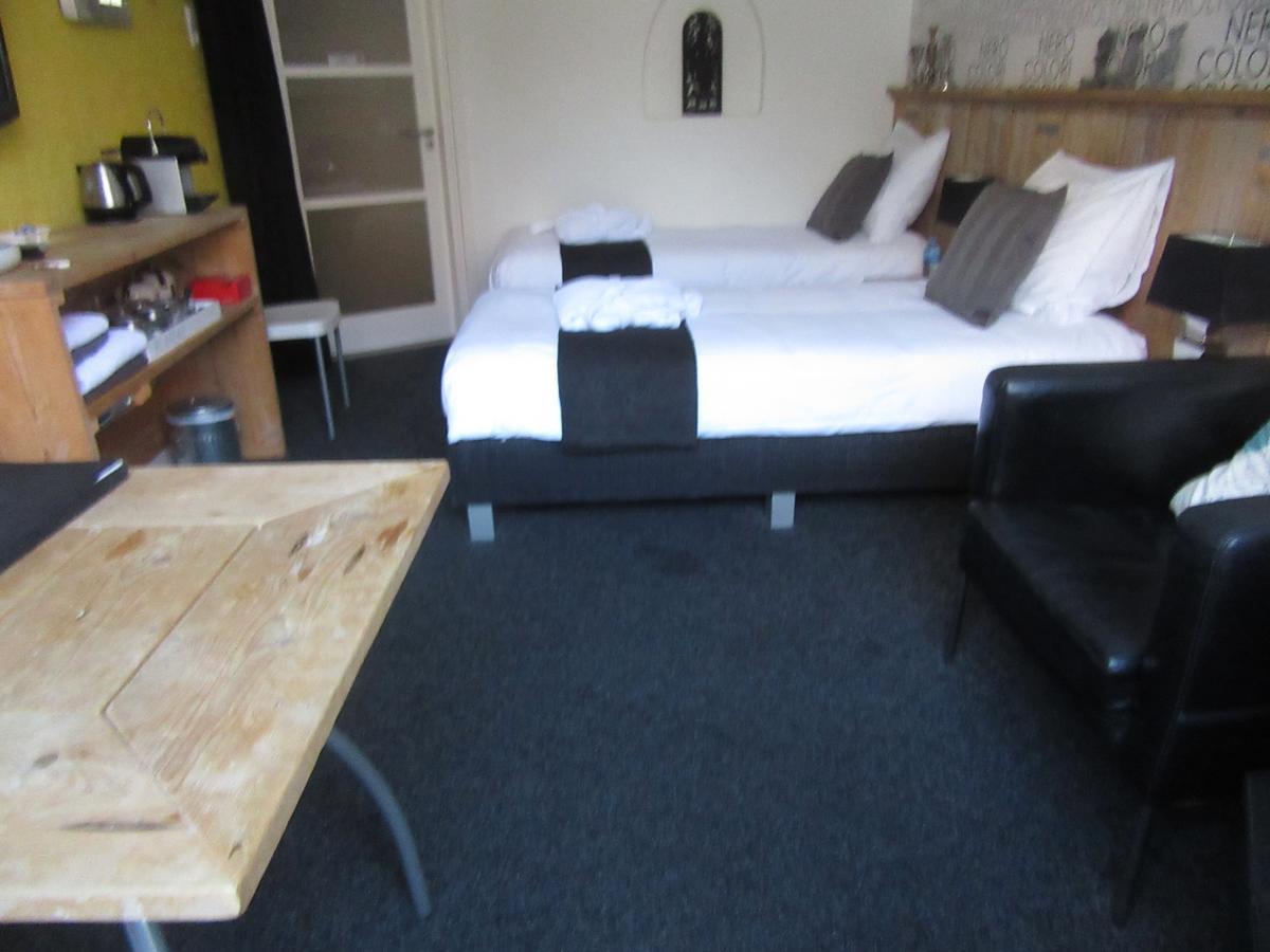 Bed & Breakfast Onder De Dekens Bed & Breakfast Хардевайк Екстериор снимка