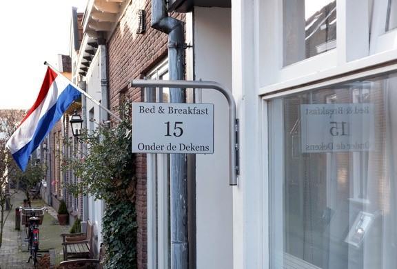 Bed & Breakfast Onder De Dekens Bed & Breakfast Хардевайк Екстериор снимка