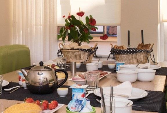 Bed & Breakfast Onder De Dekens Bed & Breakfast Хардевайк Екстериор снимка